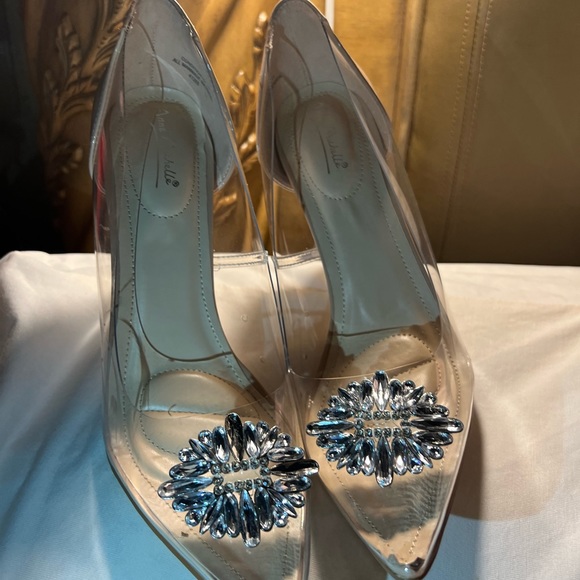 Size 11 transparent & tan Anne Michelle heels with bling on the  front of shoes - Picture 5 of 14
